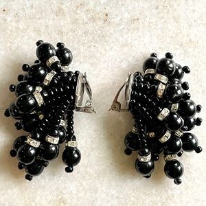 Vintage 1980s earrings clip on black and crystals